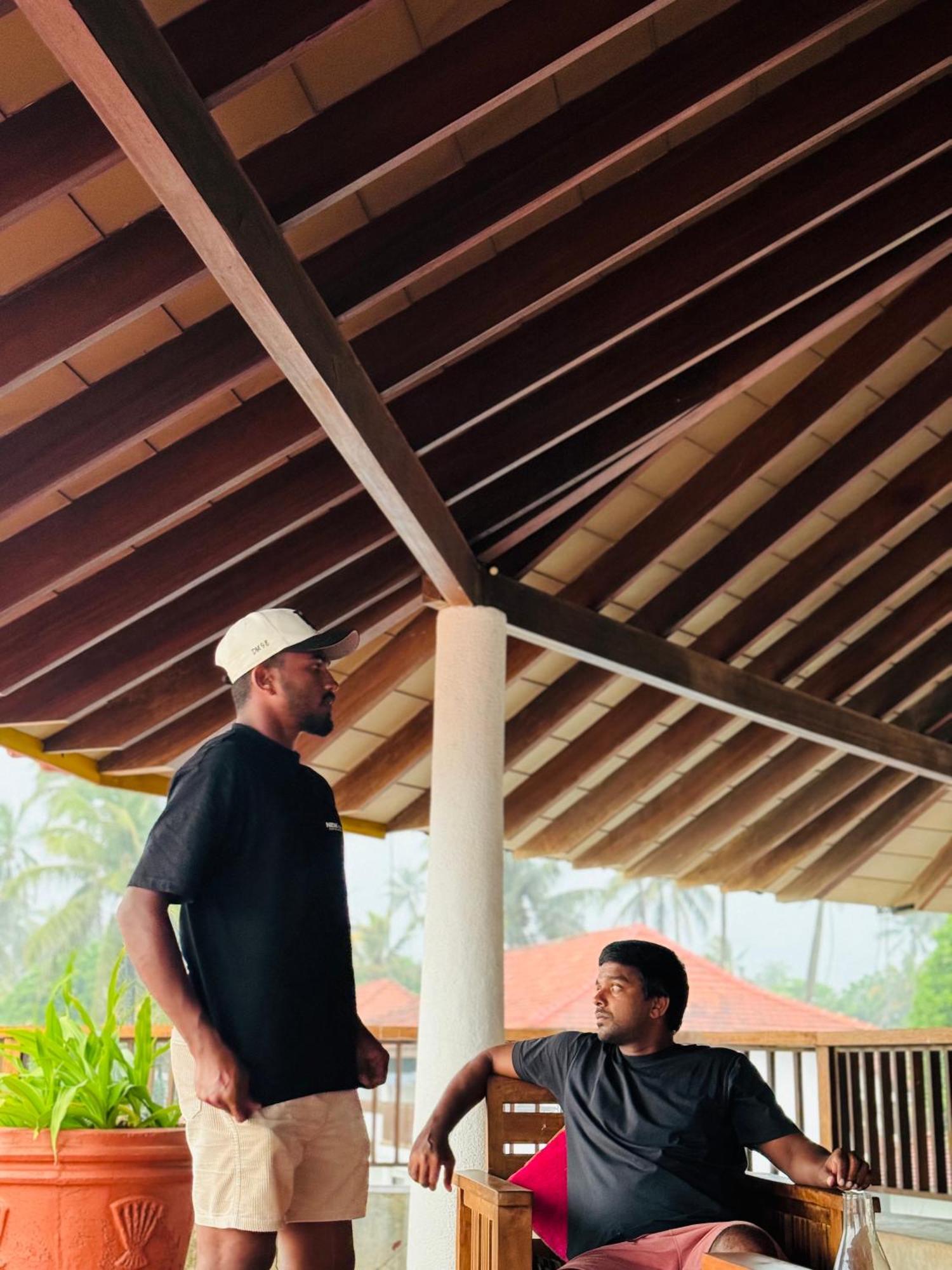 Turtle Beach House Batigama Eksteriør bilde
