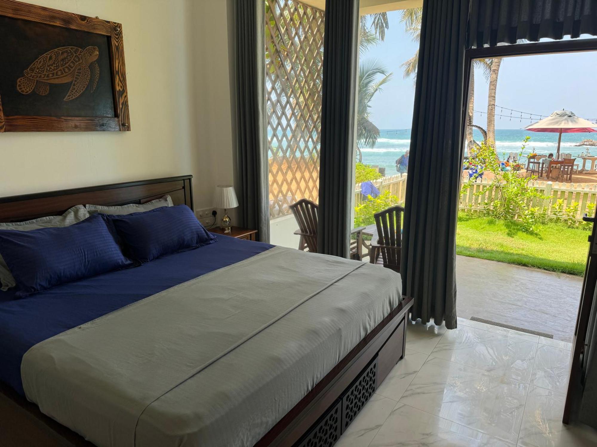 Turtle Beach House Batigama Eksteriør bilde
